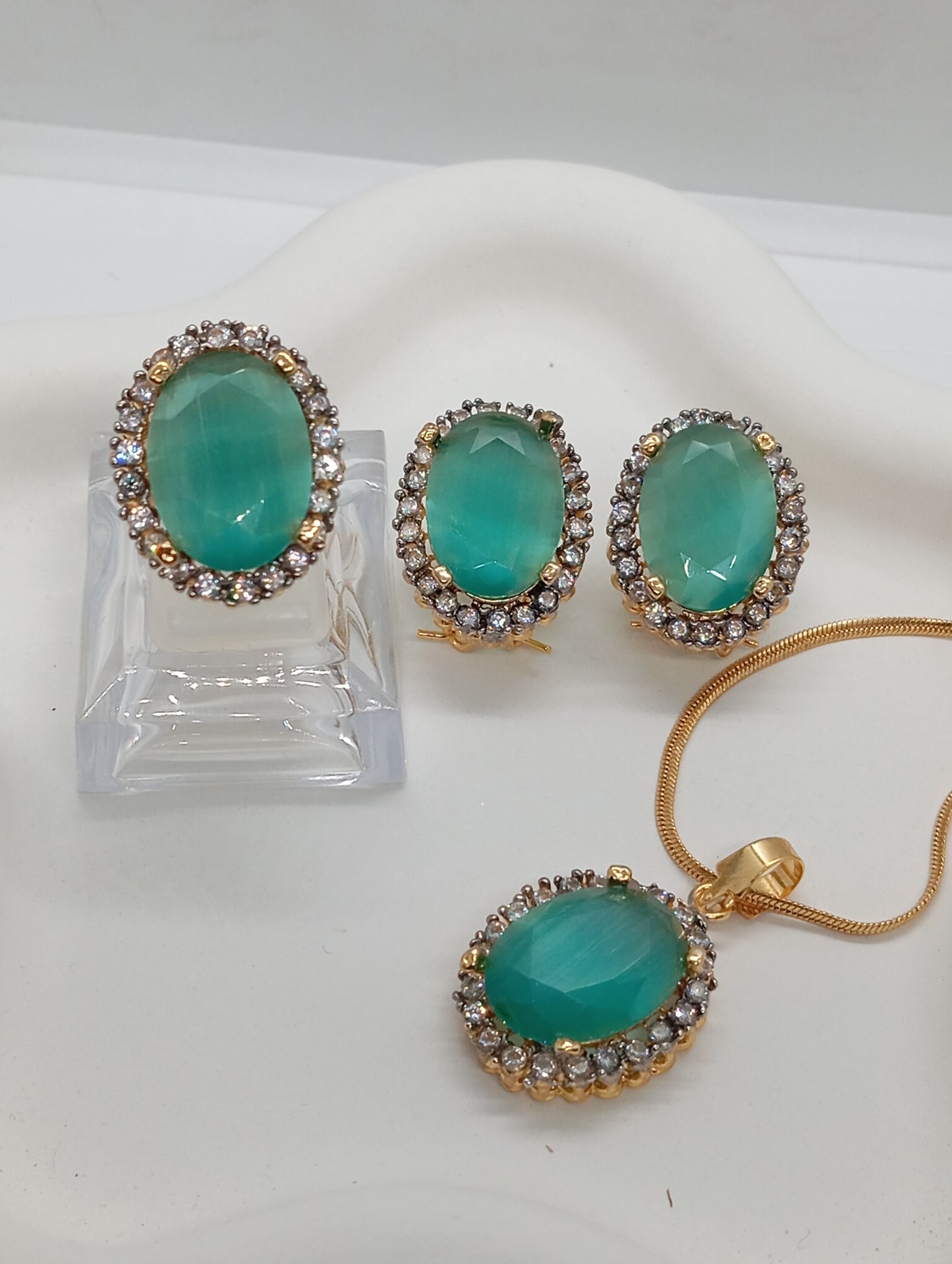 Motia | 12 Colors | Zircon judao Locket Set with Stones | RB-202