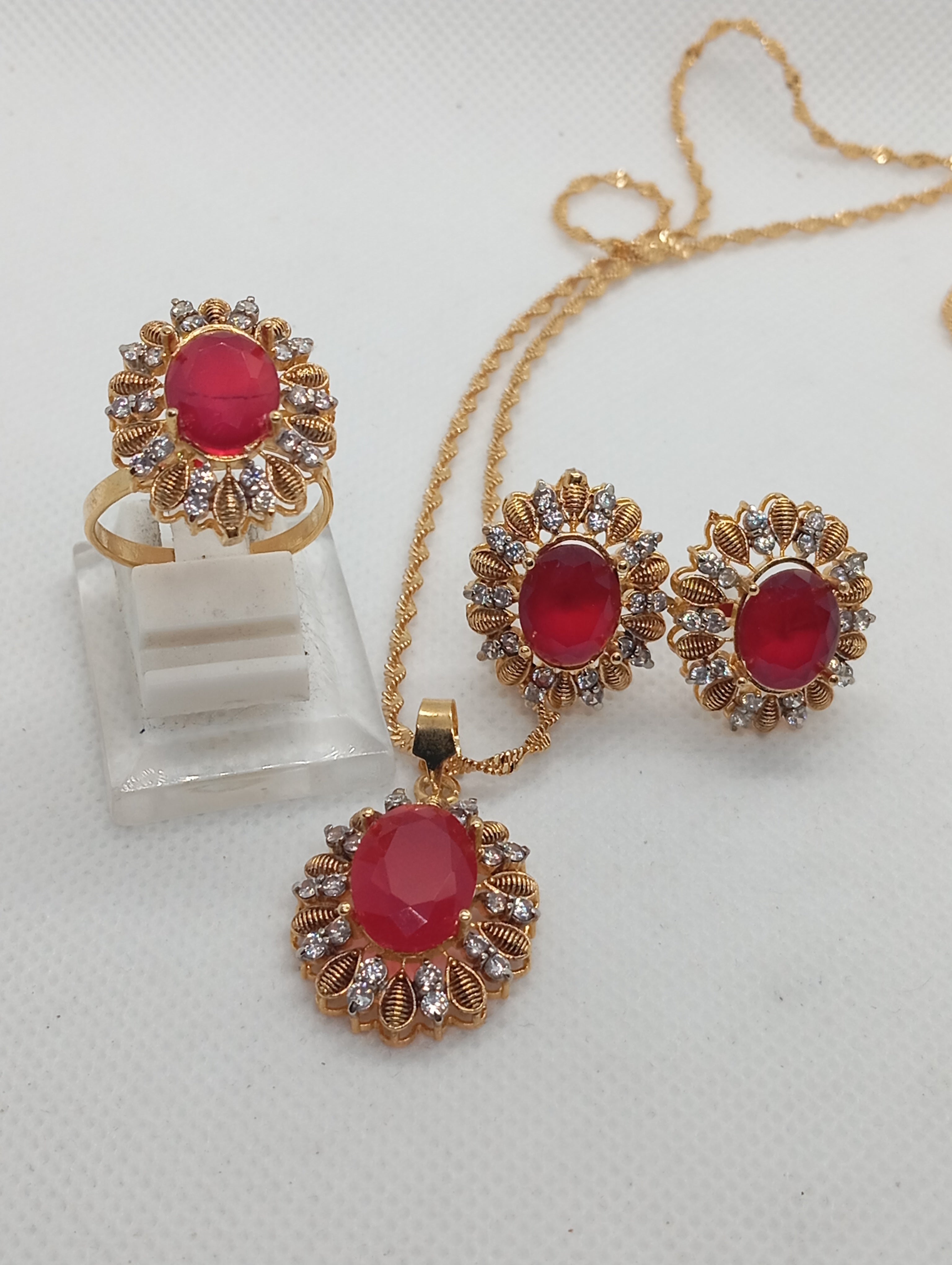 Extravagant 3 Colors | 22k Gold plated Premium locket set |Hand carved ...