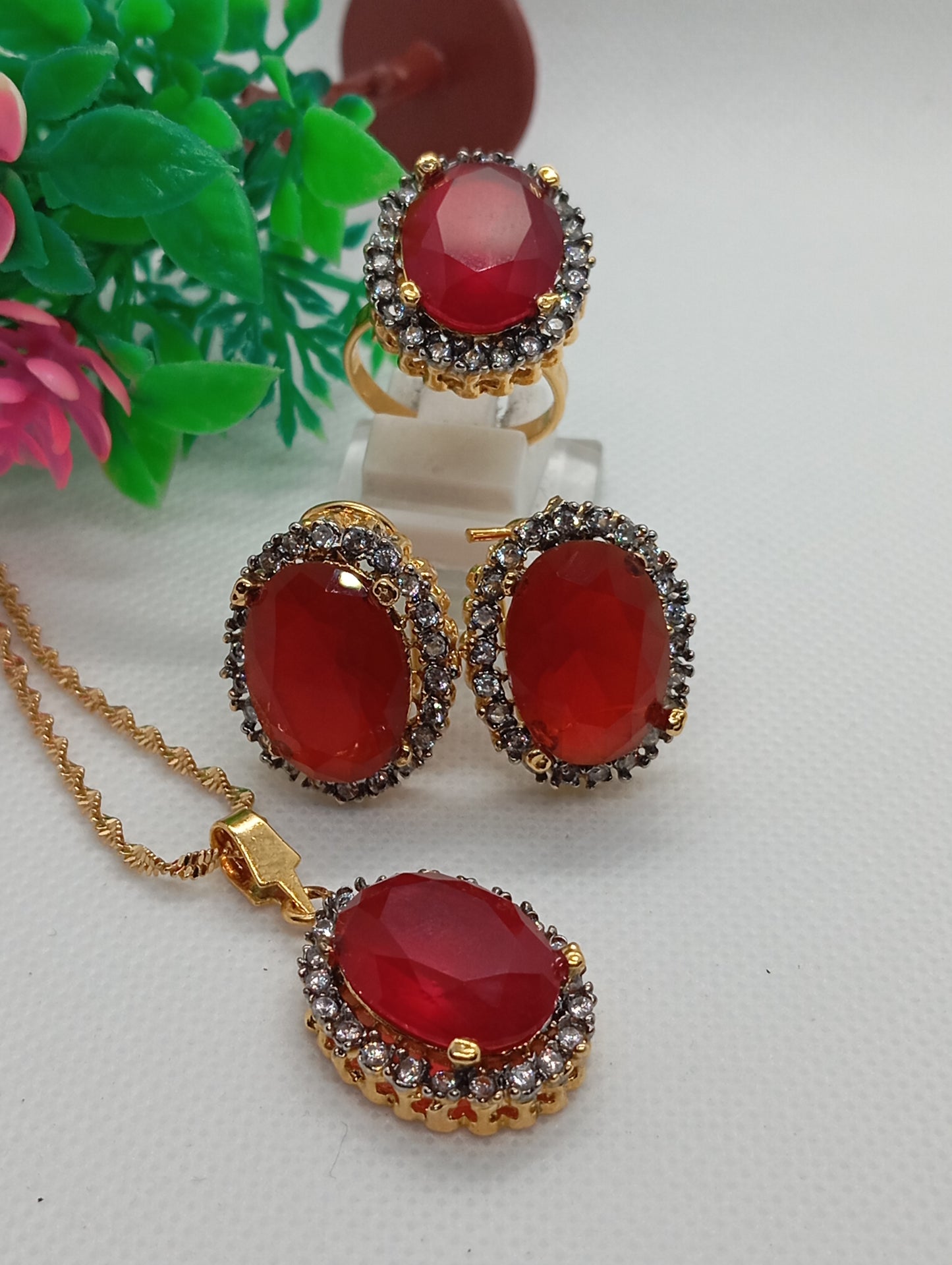 Motia | 10 Colors | Zircon judao Locket Set with Stones | RB-202