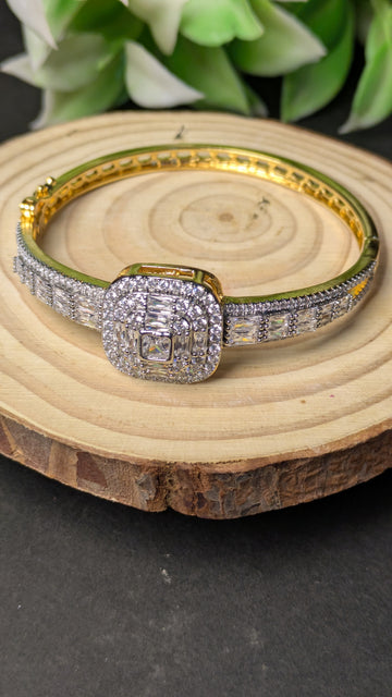 Kara 22K Gold Plated with Diaond cut Zircons| Openable | Imported | RSB-324