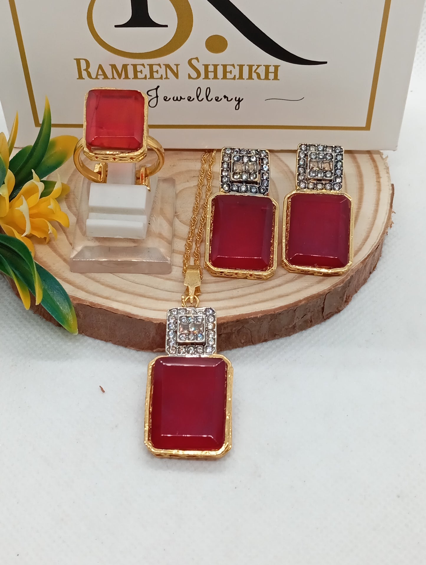 Extonish |7 Colors | Zircon judao Locket Set with stones | 18K Gold Polish (3 Yrs. Warranty) | MS-8768