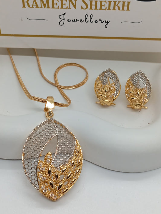 Delicacy | Premium Diamond Cut Zircon Locket Set  |22K Gold Plated| RS-7963